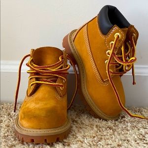 Gently worn Toddler Timberland double soled boot